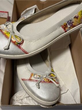 Rieker Silver & White Embroidered Ballet Flats